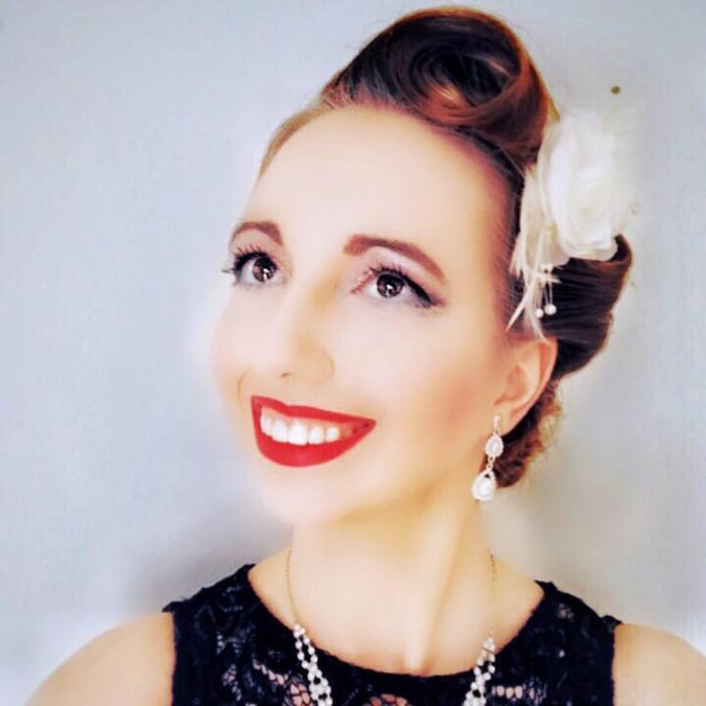 Meet your Posher, Rebekah